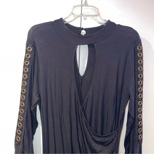 Venus dress black size XL